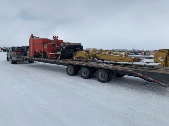 How to Ship Heavy Equipment in Canada and the US