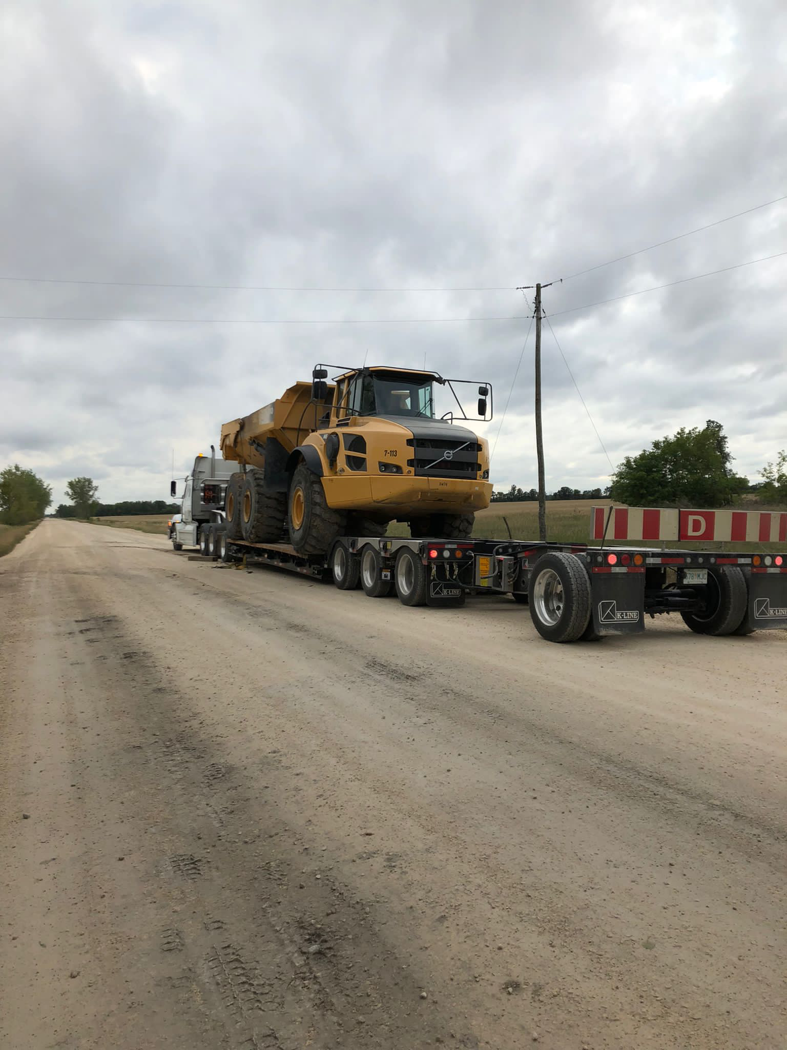 5 Tips to Transport a Rock Truck