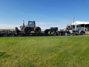Farm-Equipment-Shipping