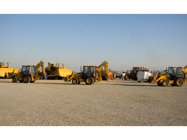 Everything You Need to Know About Purchasing and Hauling Heavy Equipment from Auction
