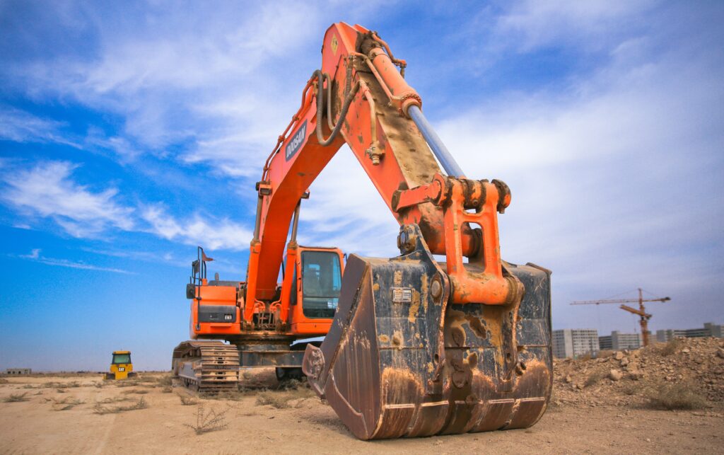 How to Arrange Excavator Shipping Between Provinces