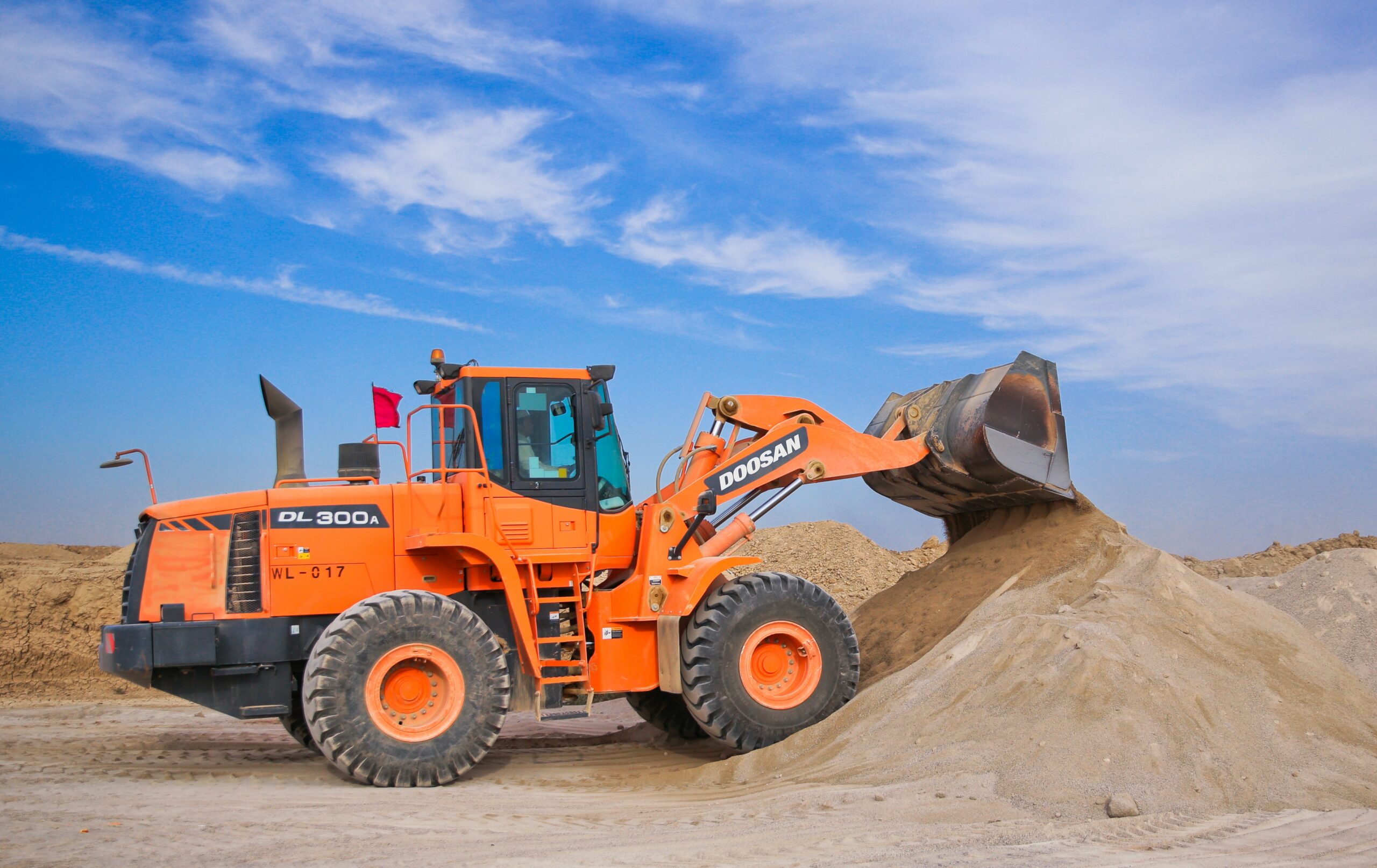 How Does Construction Equipment Shipping Work?