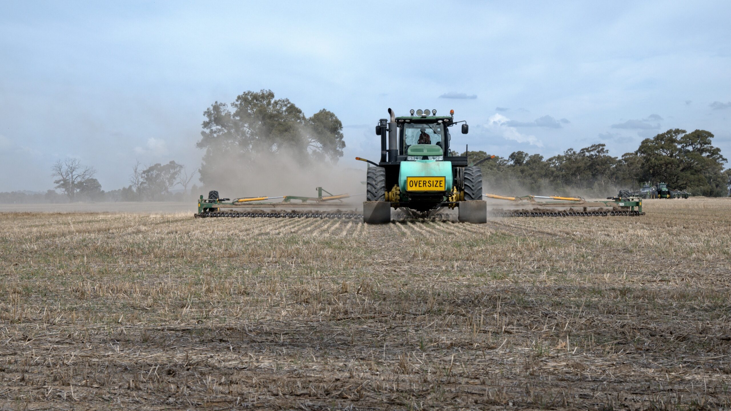 The Best Way to Ship a Tractor With Attachments