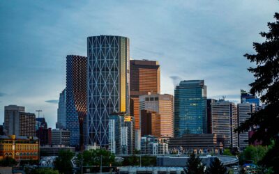 How to Avoid Heavy Haul Accidents Like This Calgary Excavator Collision