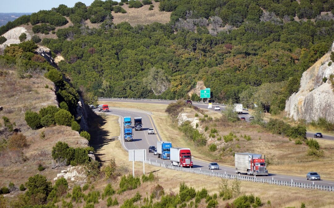 5 Tips for Heavy Hauling in Oklahoma